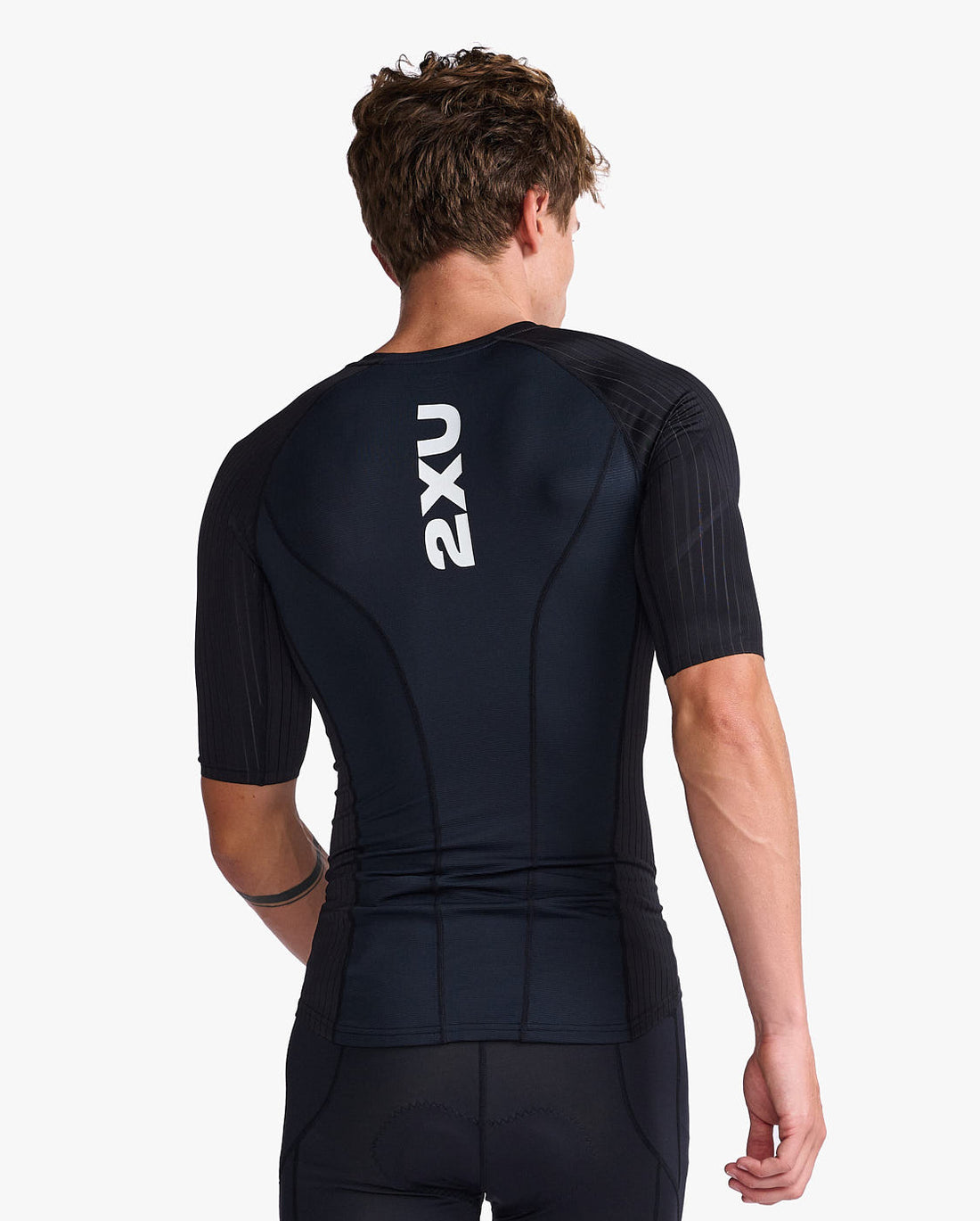 2XU Aero Tri.Sleeved Top